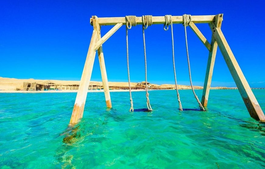 Hurghada: Orange Bay Island Trip with Snorkeling, Lunch & Drinks
