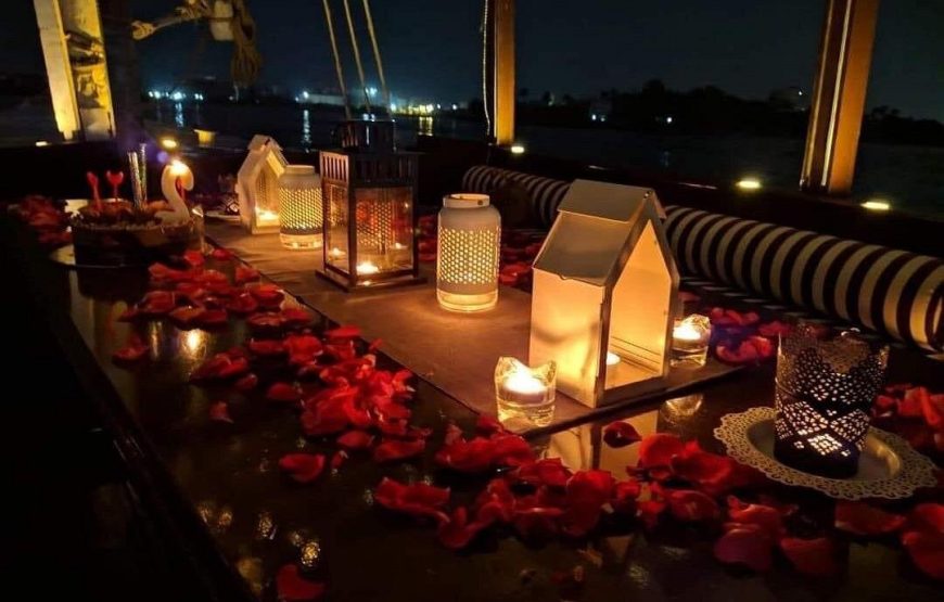 Luxury Felucca on the Nile with Lunch